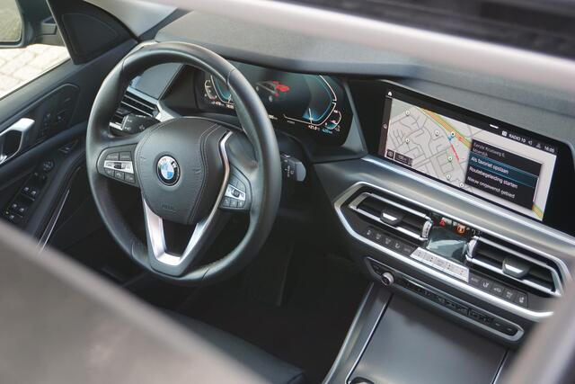 BMW X5 xDrive45e High Executive | 94% Soh | Pano | Trekhaak | Soft close