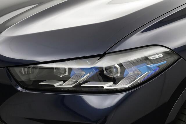 BMW X5 xDrive50e M Sport Launch VOL! Pano | Bowers&Wilkins | Massage | Softclose