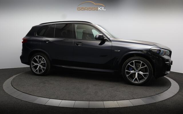BMW X5 xDrive45e High Executive M-Sport / Dealeronderh. / Kuipstoelen / Panoramadak / Driving prof. / Laserlicht / Head-up Display