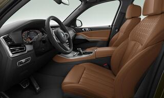 BMW X5 M50i M-Sport - Pano - Trekhaak - Driving