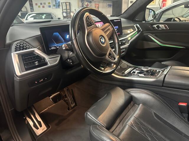 BMW X5 XDRIVE50E LAUNCH