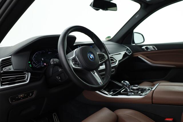 BMW X5 xDrive45e M Sport | Rijklaar! | Skylounge | HUD | Luchtvering | Laser | 360cam | 22'' | Elek. Trekhaak | Leder | Stoelventilatie