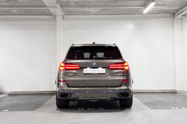 BMW X5 xDrive50e | M-Sport Pro | Sky Lounge | Trekhaak | Soft-Close | Innovation Pack | Travel Pack