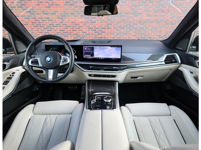 BMW X5 50e xDrive | Individual - M Sport Pro - HUD