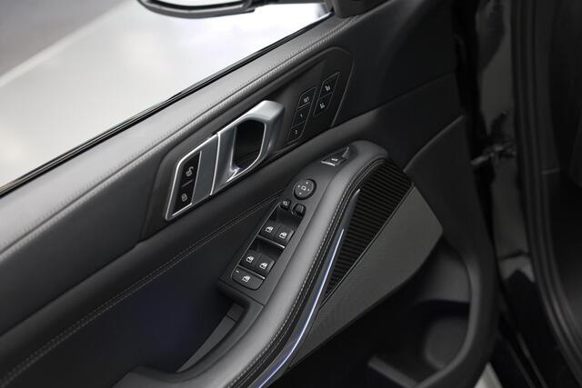 BMW X5 M60i xDrive |Pano|SkyLounge|Carbon|Massage|