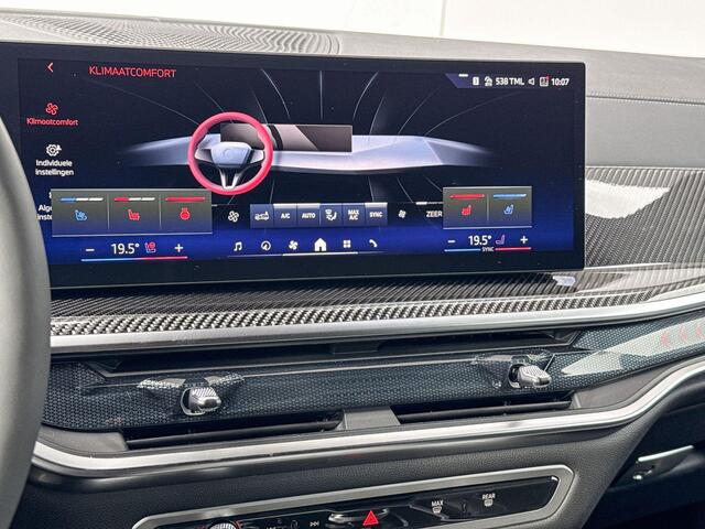 BMW X5 xDrive50e M-Sport Pro / 22 inch / Trekhaak / Driving Assistant Prof / Glazen dak / Carbon spiegelkappen / Harman Kardon Audio / 360 graden Camera