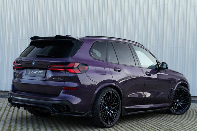 BMW X5 xDrive50e Facelift M-Sport Pro Achteras besturing Skylounge Head Up Massage M Stoel Keyless Trekhaak Luchtvering
