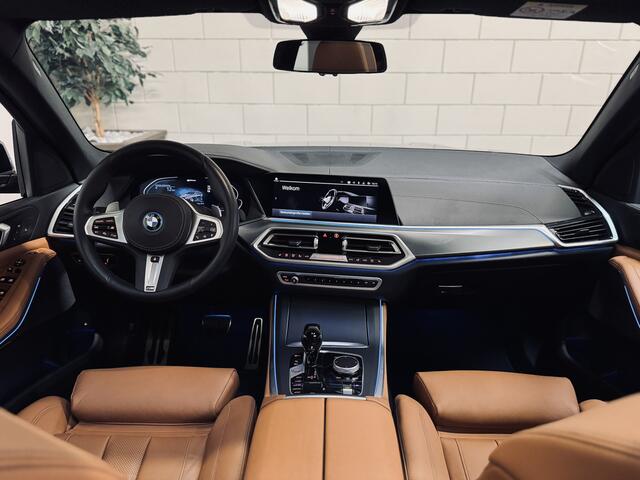 BMW X5 xDrive45e HighExe. M-Sport | Panorama | Trekhaak | Luchtv.
