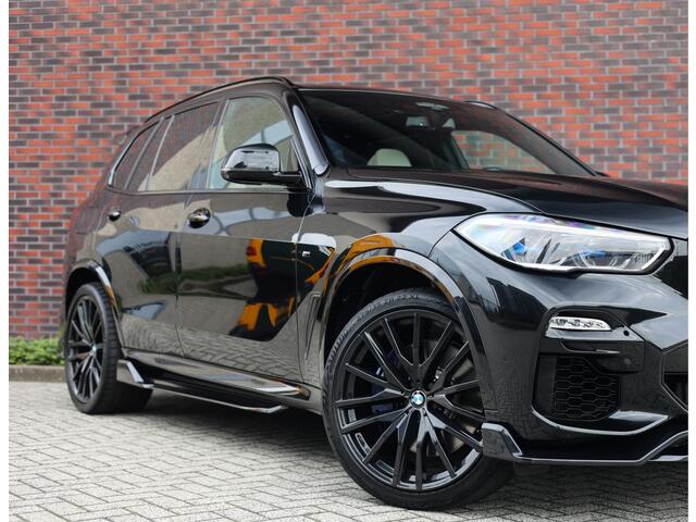 BMW X5 M50i | B&W - Bodykit - HUD