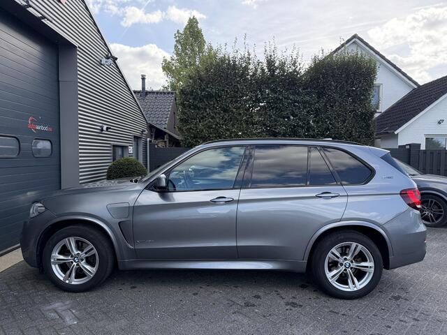 BMW X5 xDrive40e iPerformance High Executive M-Sport | Navigatie | Parkeersensoren | Sportstoelen | Stoelverwarming |
