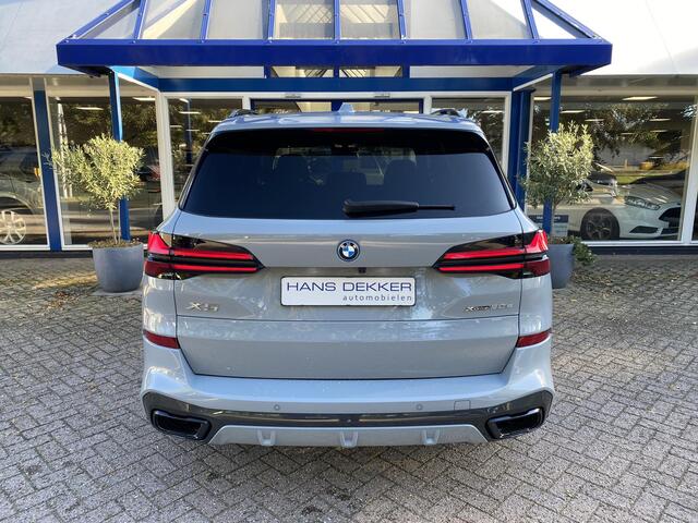 BMW X5 xDrive50e M-Sport / Pano / Trekhaak / 360 Camera / Harman kardon / Stoel massage, verwarming en koeling / Stuurverwarming