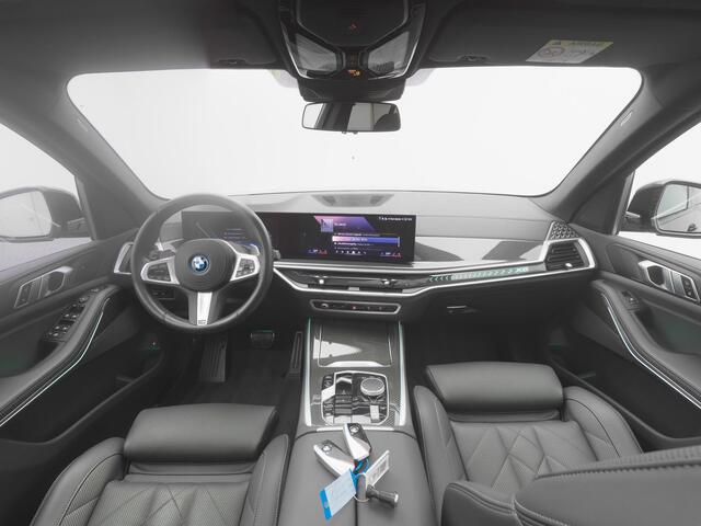 BMW X5 xDrive50e M-Sport | PANO | CAMERA | LUCHTVERING | STOELVERW.