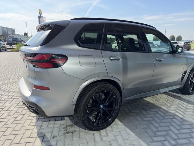 BMW X5 xDrive50e | Pano | B&W Audio | Massage |