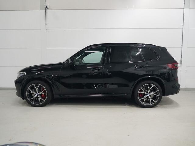 BMW X5 xDrive45e M-Sport | Pano | M Stoelen | TV | Stoelventilatie