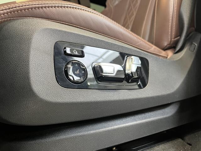 BMW X5 xDrive50e | Driv. + Park Ass. Professional | 22"inch | Panorama | Massage Stoelen | Individual Leder | Swarowski | Harmen Kardon | Comfort Stoelen | Trekhaak