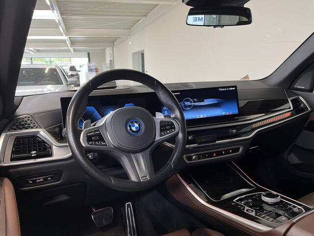 BMW X5 xDrive50e | Driv. + Park Ass. Professional | 22"inch | Panorama | Massage Stoelen | Individual Leder | Swarowski | Harmen Kardon | Comfort Stoelen | Trekhaak