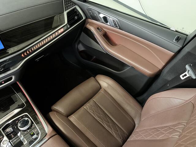 BMW X5 xDrive50e | Driv. + Park Ass. Professional | 22"inch | Panorama | Massage Stoelen | Individual Leder | Swarowski | Harmen Kardon | Comfort Stoelen | Trekhaak