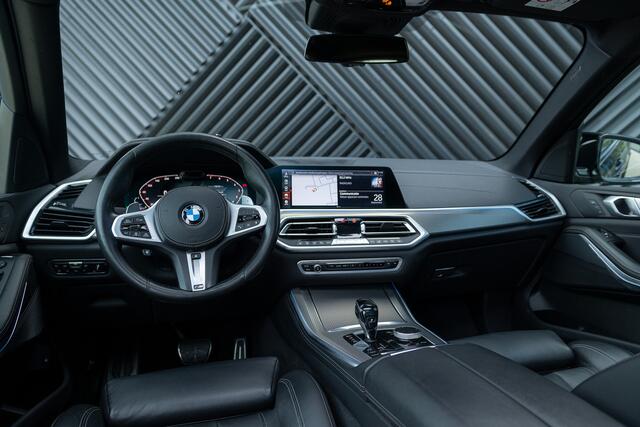 BMW X5 xDrive45e M-Sport Panodak Head-up Luchtvering 360 Camera Trekhaak Driving Assistant Pro Comfortstoelen Memory