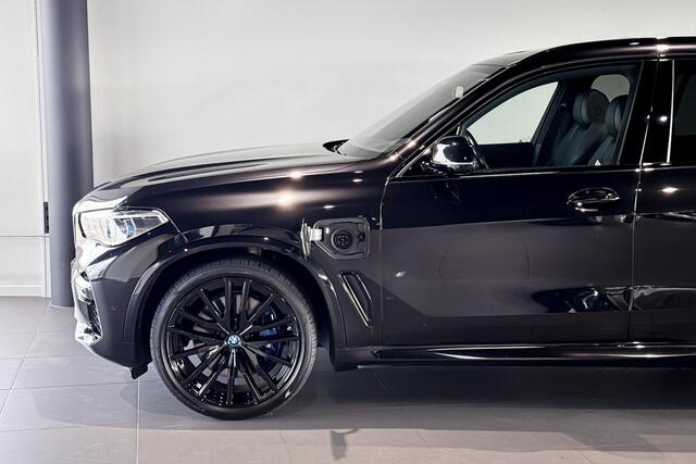 BMW X5 xDrive45e High Executive | M Sport | Glazen Panoramadak | Stoelverwarming | Head-Up Display | Trekhaak |