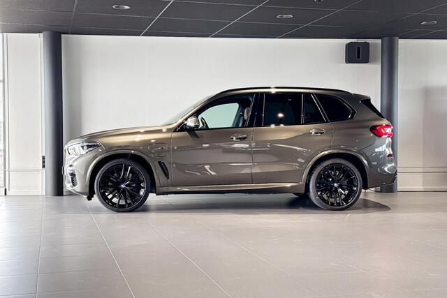 BMW X5 xDrive45e High Executive | M Sport | Sky Lounge | Stoelventilatie | Comfort Access | Trekhaak |