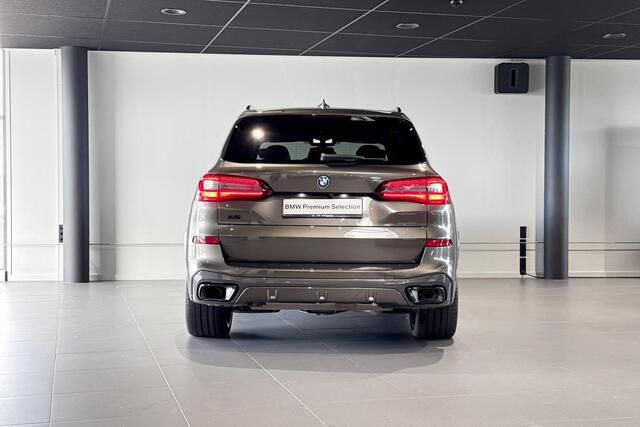 BMW X5 xDrive45e High Executive | M Sport | Sky Lounge | Stoelventilatie | Comfort Access | Trekhaak |