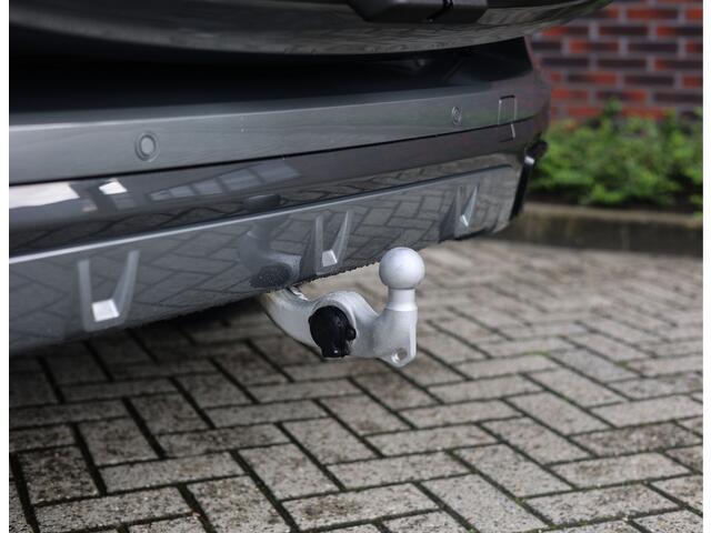 BMW X5 50e xDrive | Pano - Trekhaak - HUD