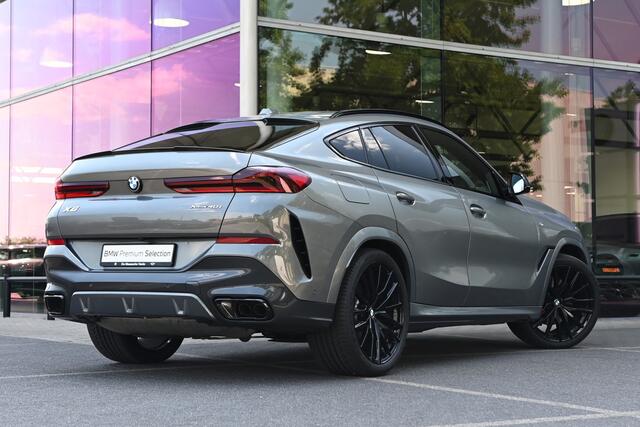 BMW X6 xDrive40i High Executive M Sport Automaat / Panoramadak Sky Lounge / Trekhaak / Bowers & Wilkins / M Multifunctionele Stoelen / Parking Assistant Professional / Soft-Close