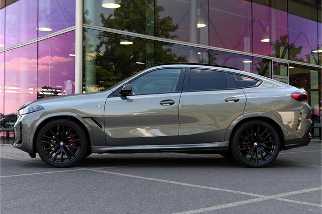 BMW X6 xDrive40i High Executive M Sport Automaat / Panoramadak Sky Lounge / Trekhaak / Bowers & Wilkins / M Multifunctionele Stoelen / Parking Assistant Professional / Soft-Close