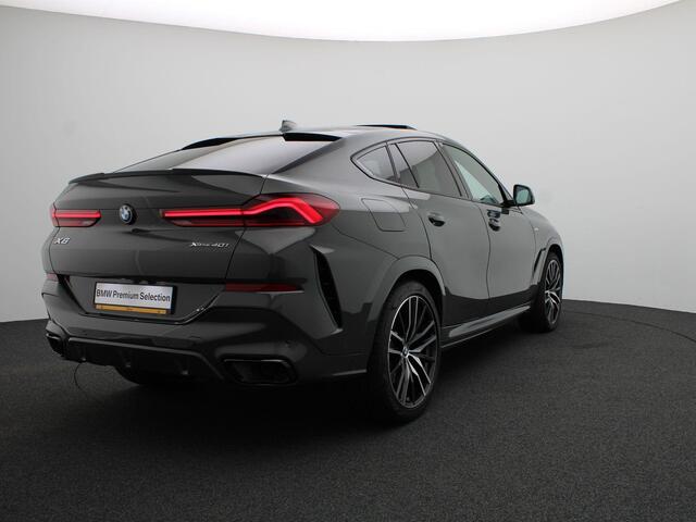 BMW X6 xDrive40i High Executive | M Sportpakket | Trekhaak | Glazen panoramadak Sky Lounge | Comfortstoelen | Head-Up Display | 22"