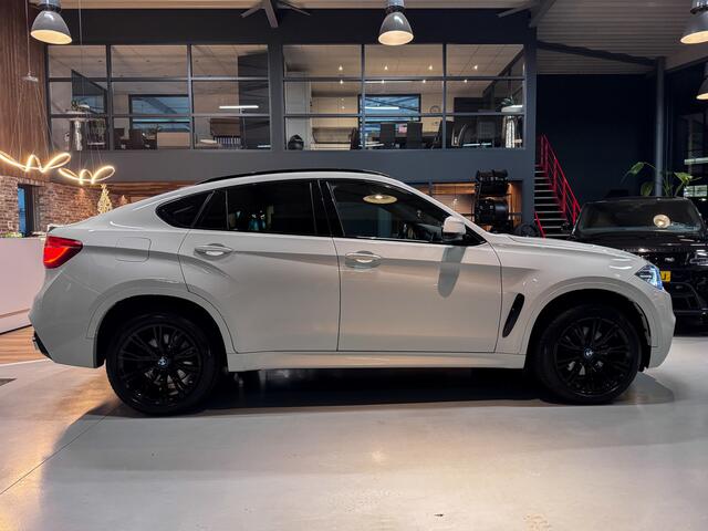 BMW X6 xDrive35i High Executive M-Sport B&W stoelvent. 20"