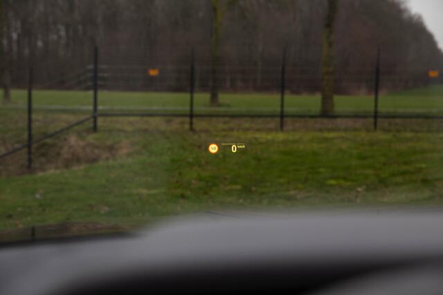 BMW X6 M50i High Executive , BMW-laser, Trekhaak, Harman Kardon, Bekerverwarmer/verkoeler, Panoramadak