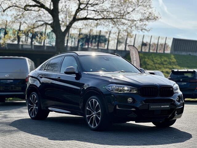 BMW X6 M50d | 380 pk | Schuifdak | Stoelventilatie | Leer | Adaptive Cruise | Camera | Trekhaak | Head-Up | 21" | M-pakket | Marge