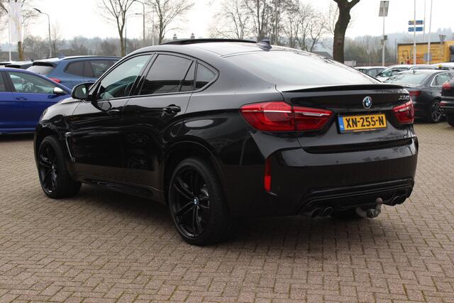 BMW X6 M / NL Auto! / Full option! / Trekhaak / Schuifdak / 360Camera / Carbon intr. / B&O / Softclose / Leder / 21'' / Standkachel / Entertainment System / Luchtvering / Stoelventilatie