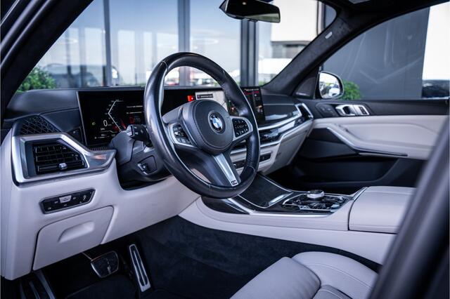 BMW X7 xDrive40i M Sport 7p | Panorama | Sky Lounge | H&K | Dravitgrau