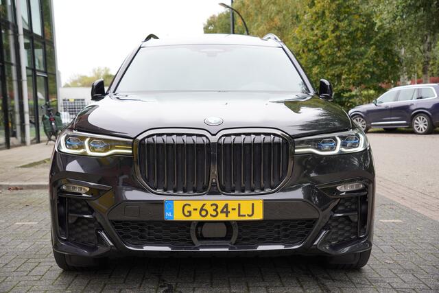 BMW X7 xDrive40i High Executive M Sport / BTW / Bowers / Skylounge / Trekhaak / 7 Persoon / Dealer Auto / Co Pilot / Alcantara / Leer Dash /
