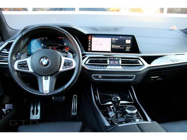 BMW X7 xDrive40i High Executive 7-Zits/M-Sport/Surround Camera/Panoramadak
