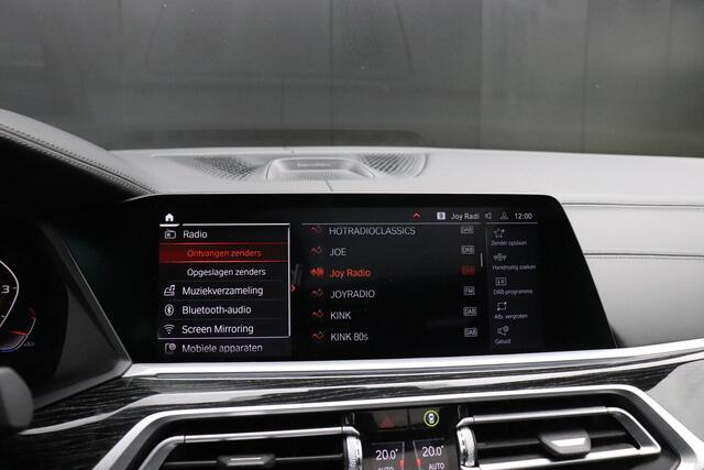 BMW X7 M50i High Executive | 531 PK | 7 PERS. | MEMORY | B&W | STOEL/STUURVERW. | PANO | STOELVERK. | 360° CAMERA | HEAD-UP | TREKHAAK | FULL OPTIONS |