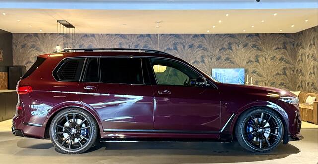 BMW X7 M50i V8 I VIP I SkyLounge I TV I VOL!