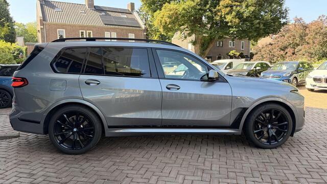 BMW X7 xDrive40i | M Sport Pro | Skylounge | Trekhaak |