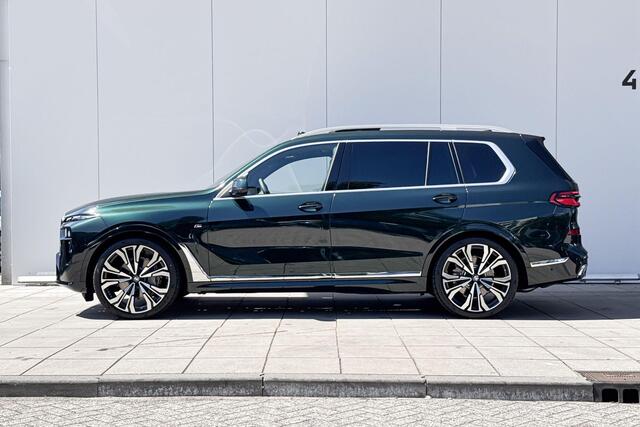 BMW X7 xDrive40i M-Sport / 23 inch / Trekhaak / Driving Assistant Prof / Stoelverwarming op alle stoelen / Zonneschermen / Parking Assistant Prof / 7 zitplaatsen