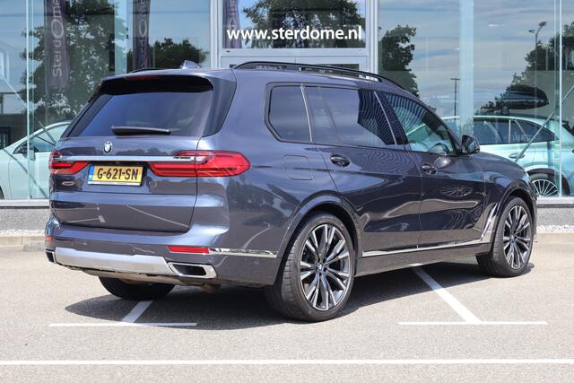 BMW X7 xDrive40i 6p. l 340 PK l Panodak l LASER l Head-up l Soft close l 3500 Ahw gewicht l Memory l B & W l 360 Camera l Stuurverw. l Stoelverwarming l Adaptive Cruise controle l Wegklapbare trekhaak l
