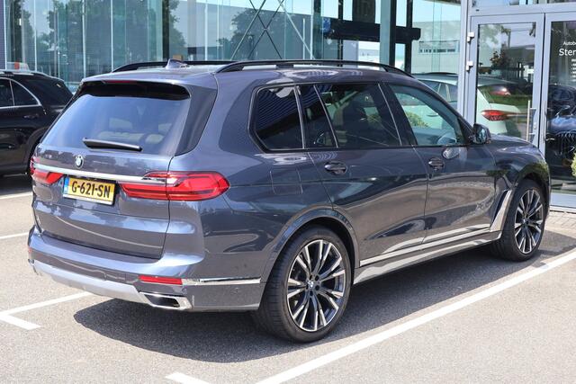 BMW X7 xDrive40i 6p. l 340 PK l Panodak l LASER l Head-up l Soft close l 3500 Ahw gewicht l Memory l B & W l 360 Camera l Stuurverw. l Stoelverwarming l Adaptive Cruise controle l Wegklapbare trekhaak l