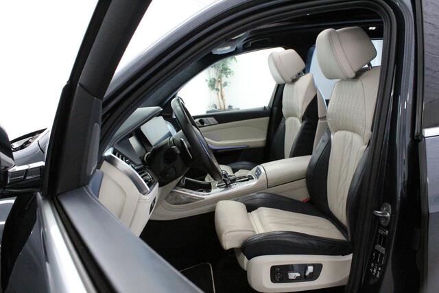 BMW X7 M50d 6p. | SKY-LOUNGE | ACC | NL-AUTO! | CAM | STOEL+STUUR/VERW | NAVI | 21'LMV | LED |