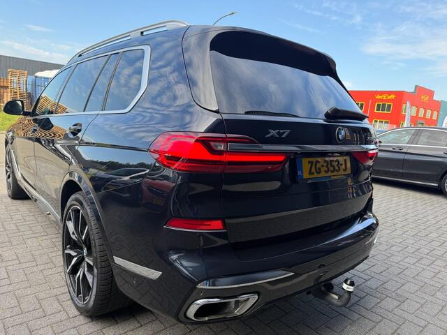 BMW X7 xDrive40i 6p. | 2E EIGENAAR | 3/6/12MND GARANTIE| M-SPORT |PANO | LASER | LED | B&W | MASSAGE | CARPLAY | TREKHAAK | DAB | BOMVOL |