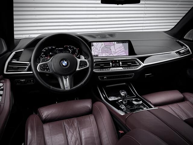 BMW X7 M50i xDrive | Full Option | Pano | B&W | Laser | Massage | Trekhaak |