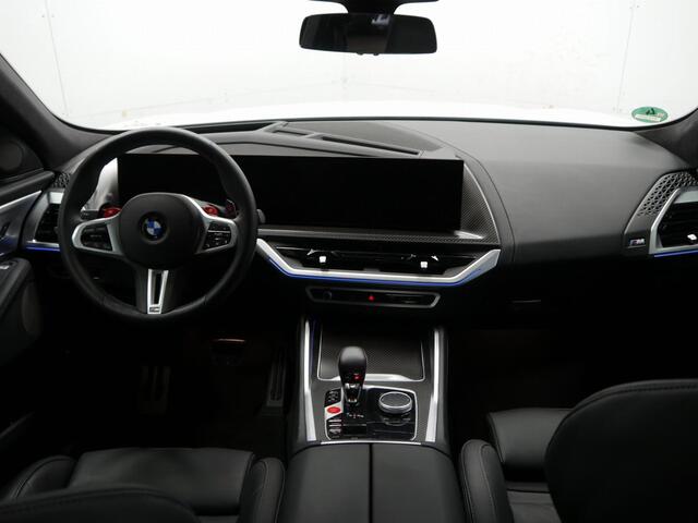 BMW XM 50e | 22" | Trekhaak | Massage | CoPilot | Stoelventitatie Verwacht