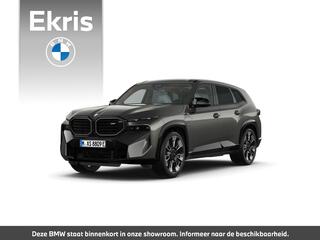 bmw-xm-50e--iconic-glow