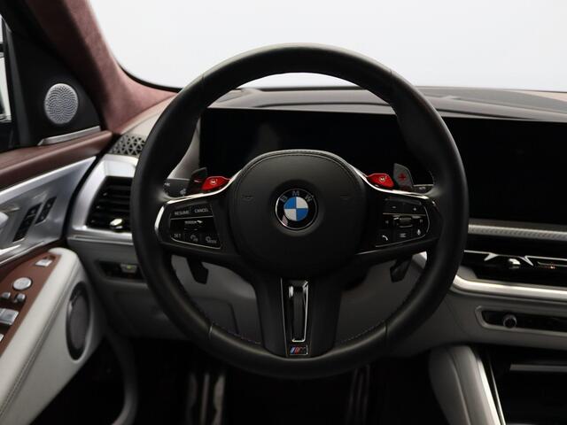 BMW XM PHEV 30 kWh BMW XM | High Executive | Driving Assistant Professional | Bowers & Wilkins | M Driver's Pack | Stoelventilatie | Soft-Close | Comfort Access | 23''LMV