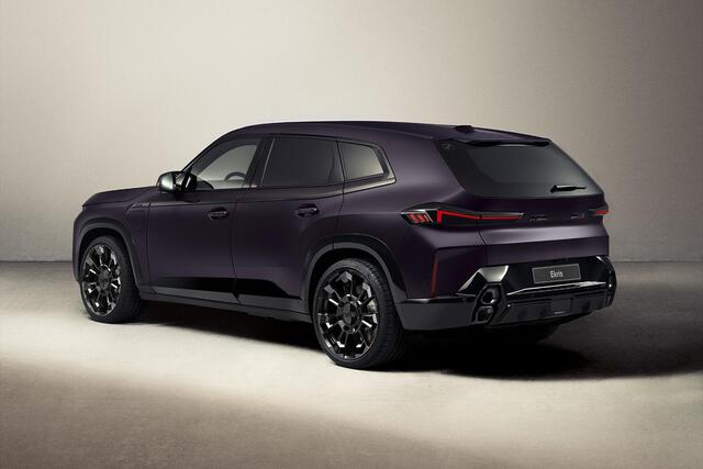 BMW XM By Kith | Individual Lak | Limited Edition | 1 van de 47 |