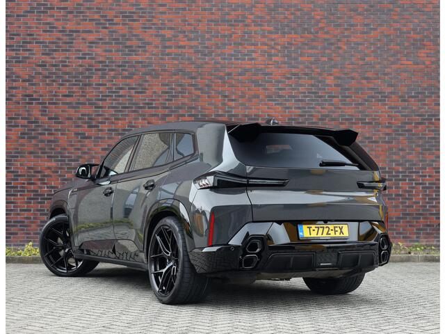 BMW XM PHEV 30 kWh | Drivers Pack - Trekhaak - 23" Vossen